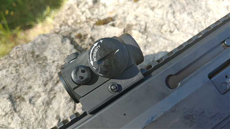 Micro Aimpoint red dot sight