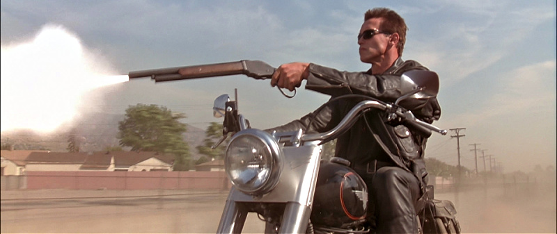 Arnold Schwarzenegger in Terminator 2 firing T-800
