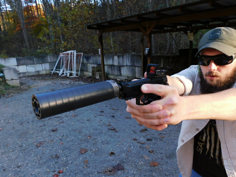 beretta 80x cheetah with silencerco spectre 9