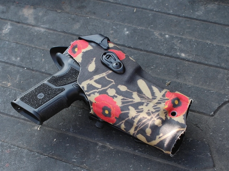 ZEV OZ9 in Safariland 6354RDSO holster